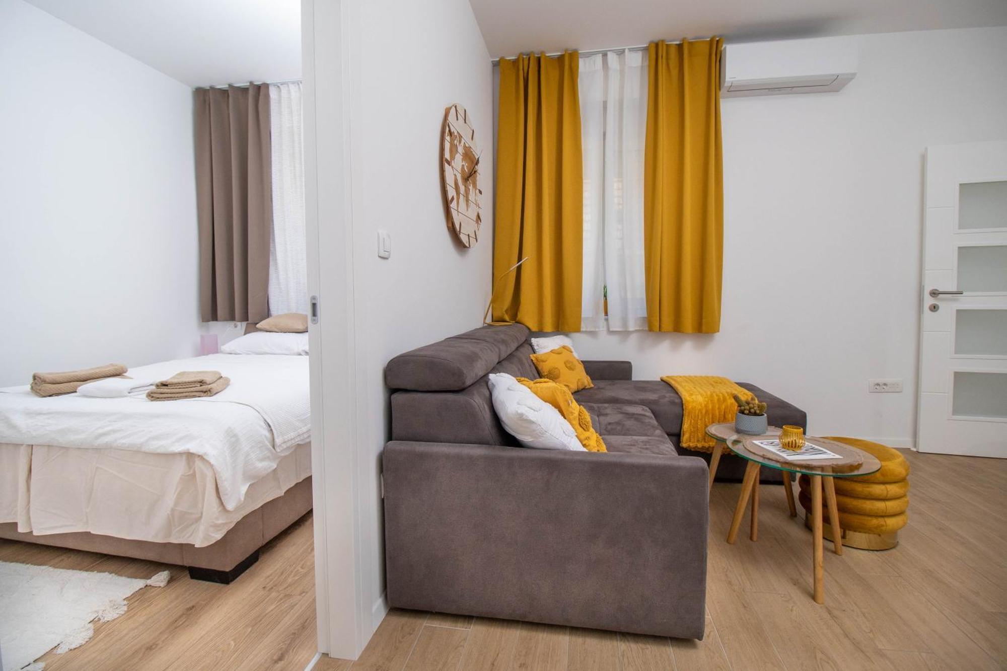 Apartman Maki Вінковці Екстер'єр фото